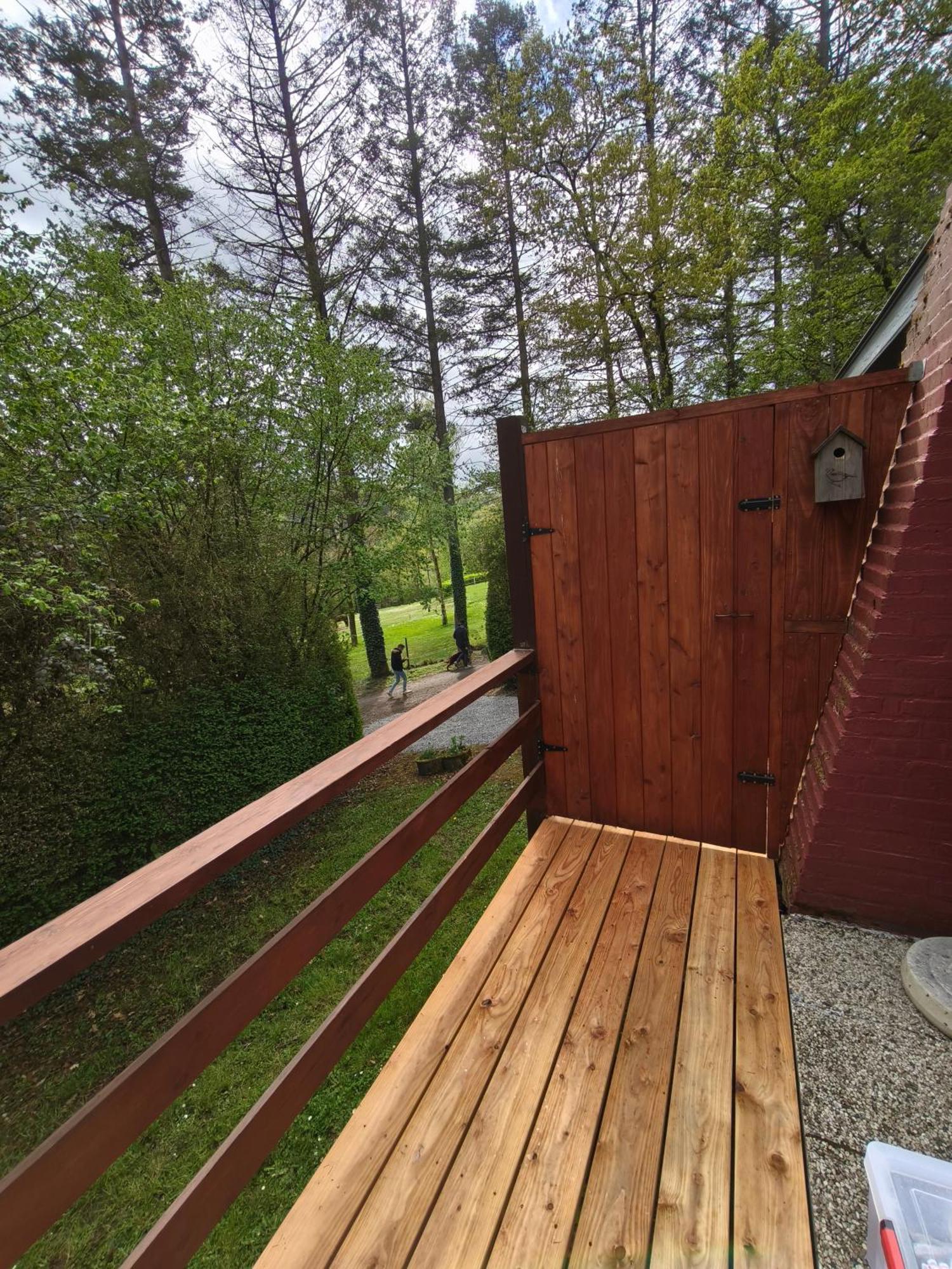 Au Bois Charmant Waulsort Номер фото