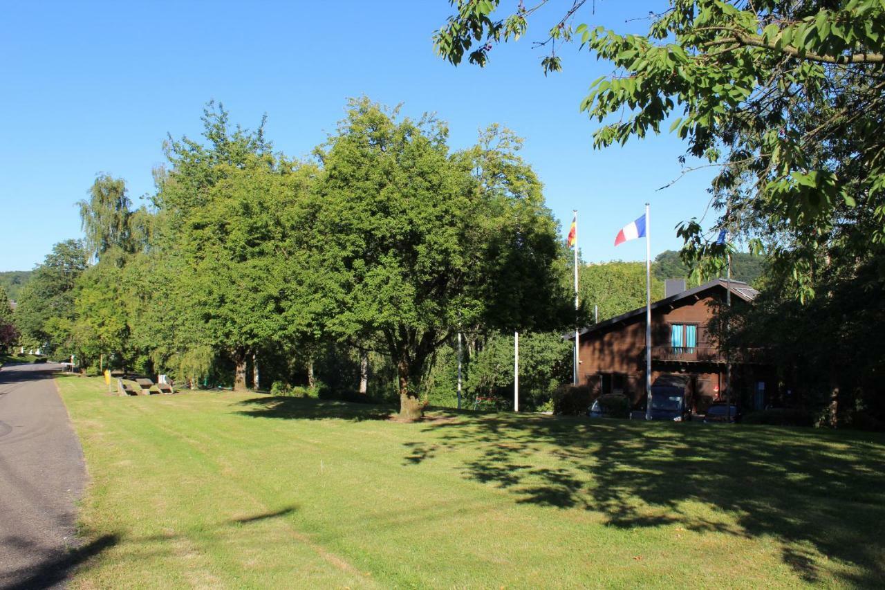 Au Bois Charmant Waulsort Экстерьер фото