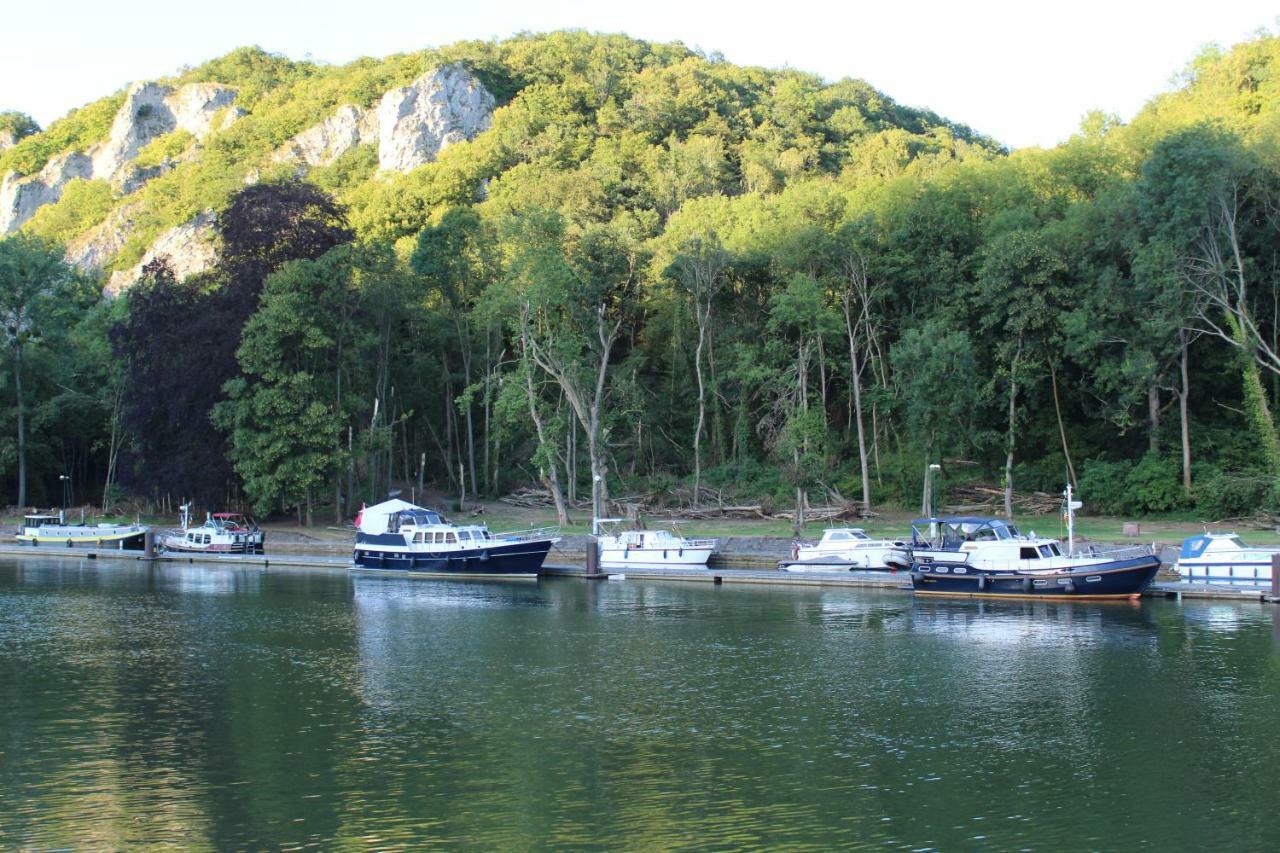 Au Bois Charmant Waulsort Экстерьер фото